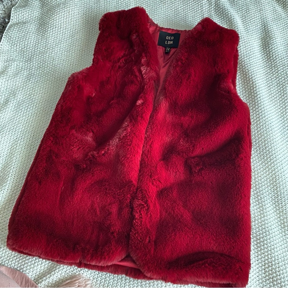 Faux fur vest